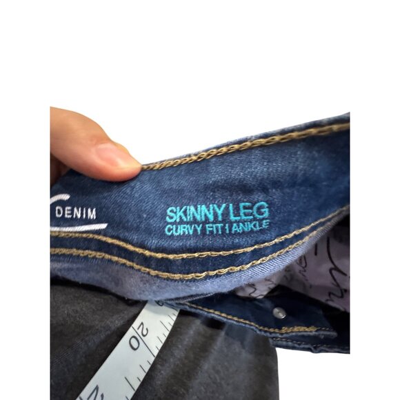 INC Denim Skinny Leg Curvy Fit Ankle Jeans Women Size 12 Medium Blue - Picture 7 of 9